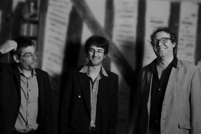 Trio Anastazör