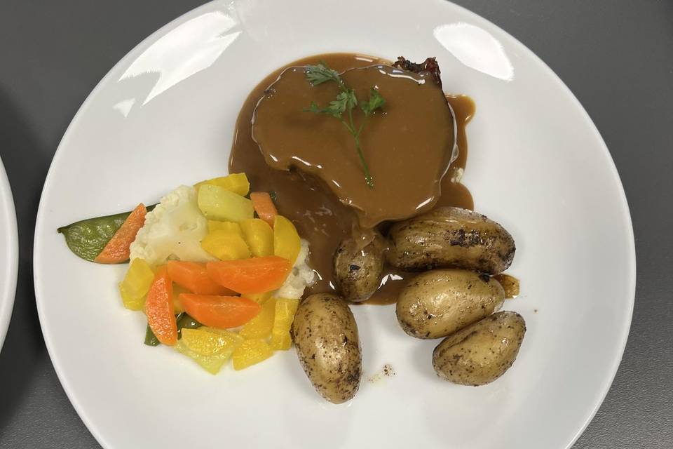Confit de boeuf et rattes