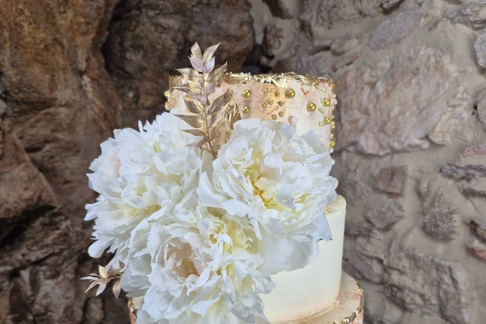 Wedding-cakes or & crème