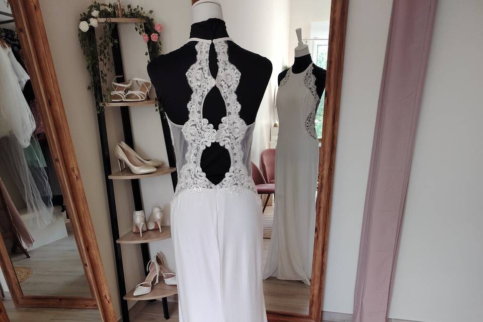 Robe dos spéctaculaire