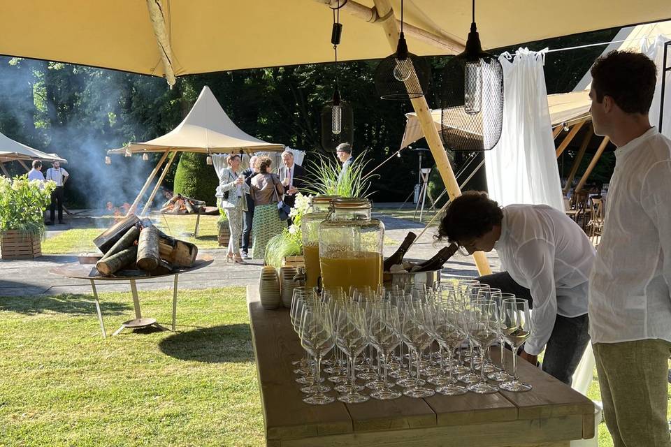 Bar sous mini tipi