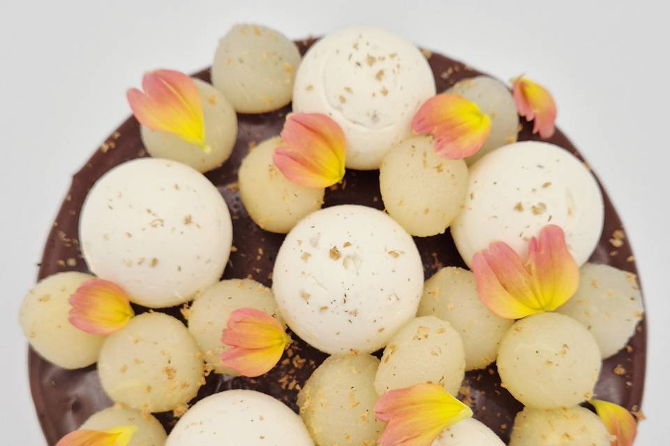 Entremet poire chocolat tonka