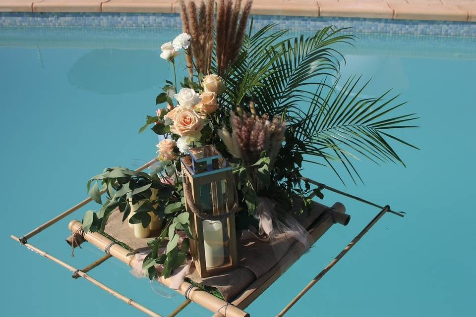 Radeau de piscine décor