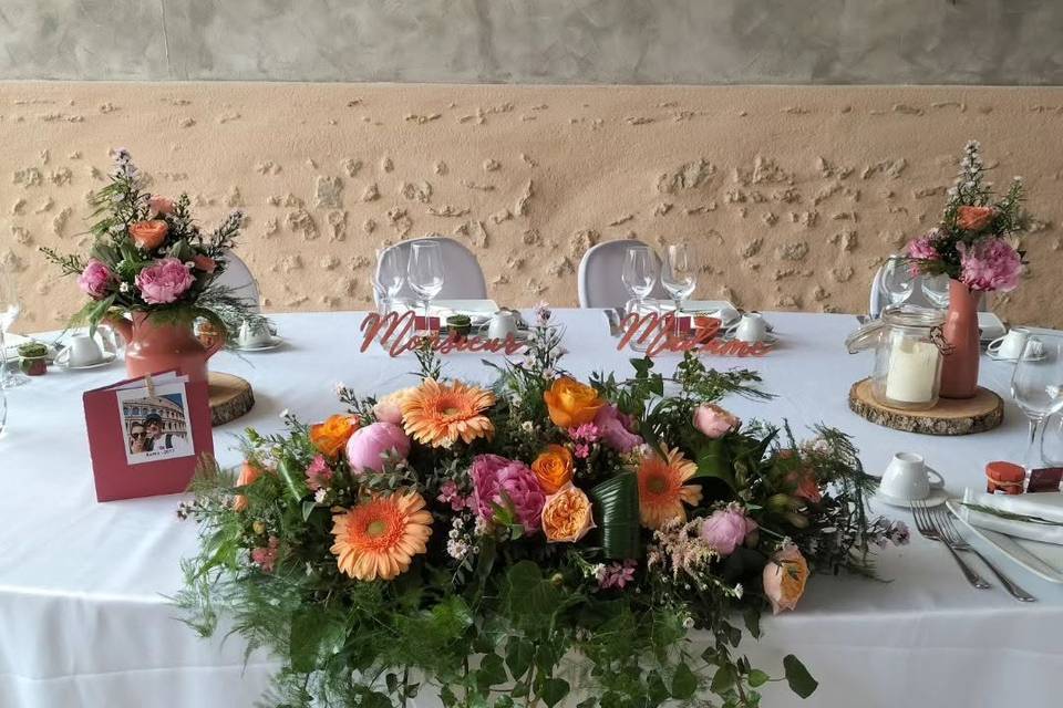 Décor table des mariés