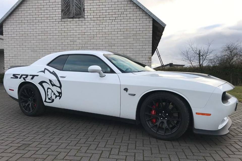 Challenger srt