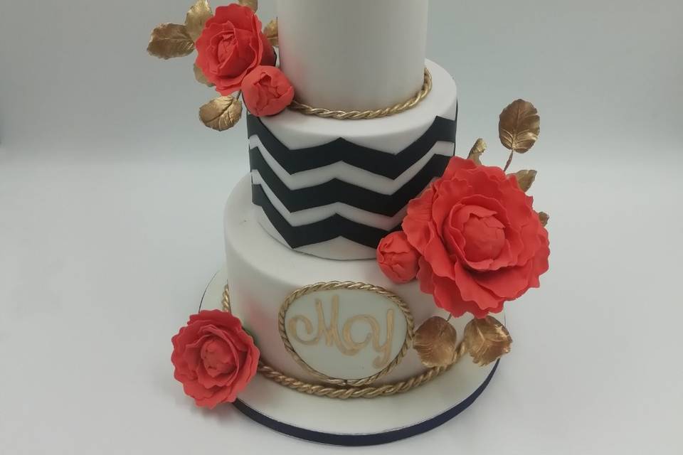 Wedding cake pivoine, mer & or