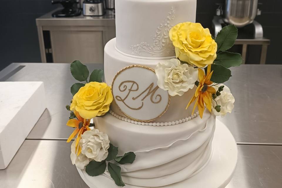 Wedding Cake blanc, jaune