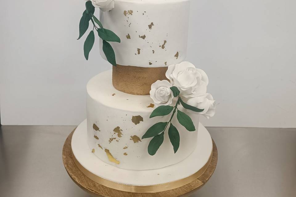 Wedding Cake blanc et or