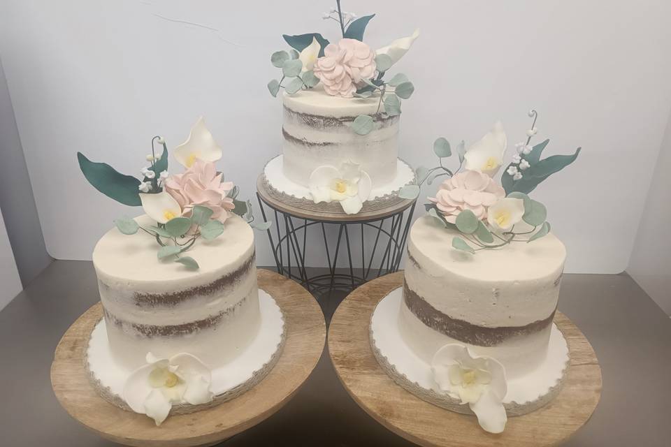 Wedding Nude Cake floral