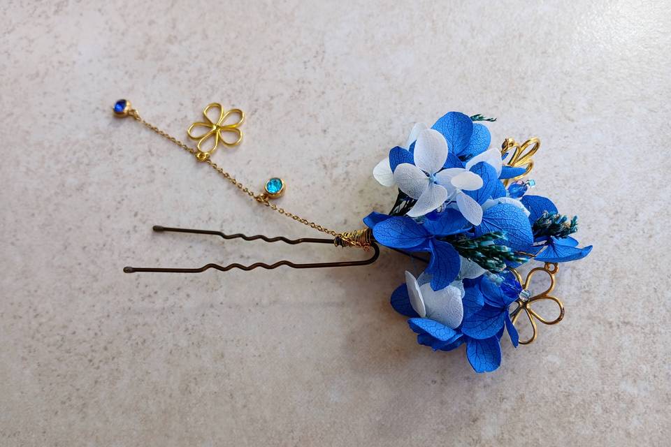 Pince en fleurs séchées