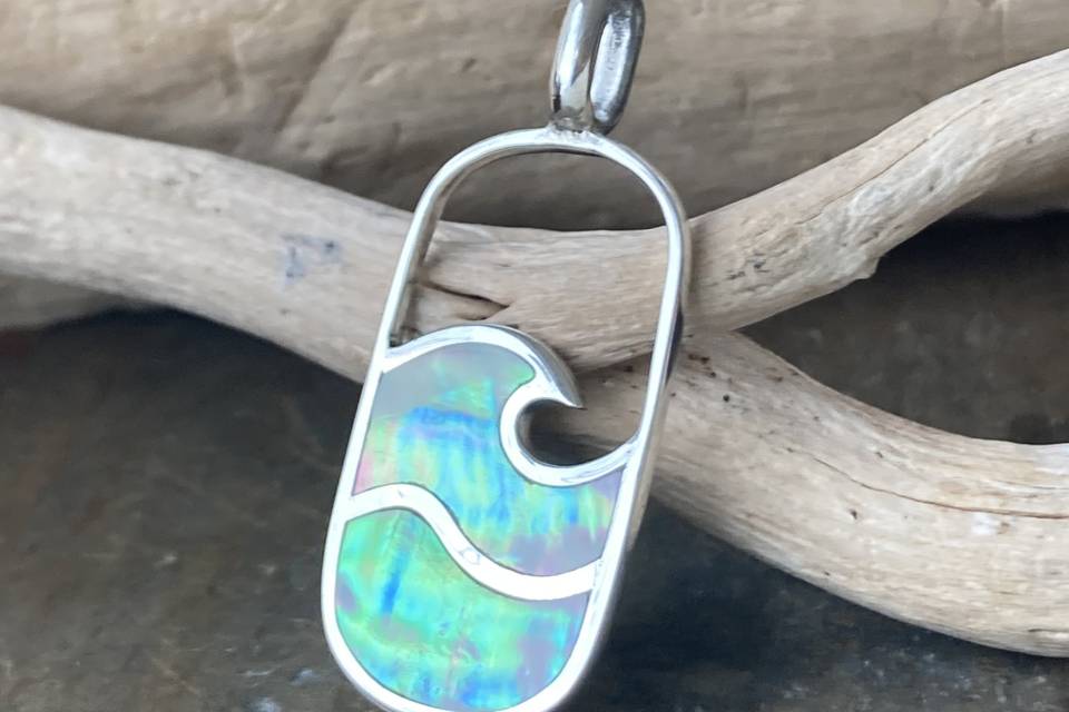 Pendentif rainbow wave