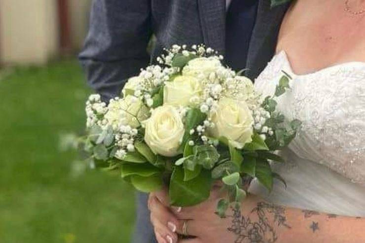Décoration de mariage avec des fleurs