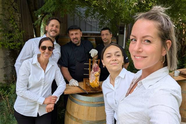 Le staff souriant