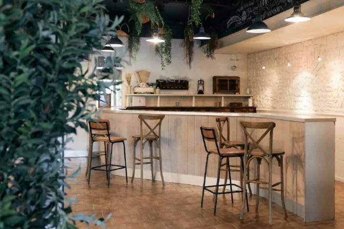 Bar intérieur de la salle