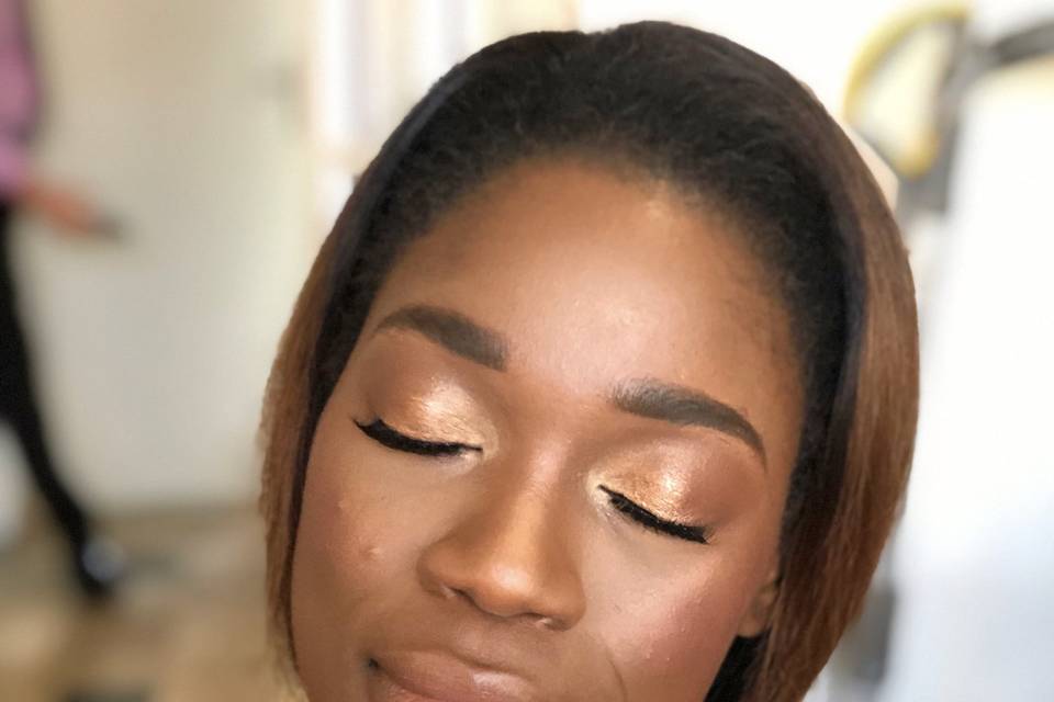 Glow and natural makeup