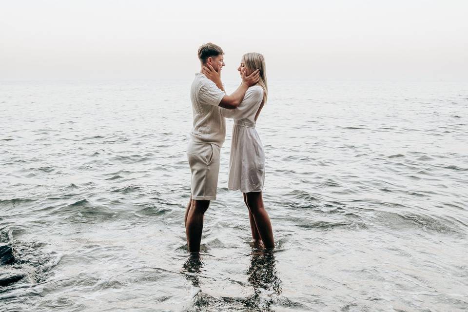 Enlacement amoureux.