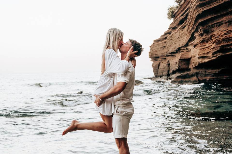 Enlacement amoureux.