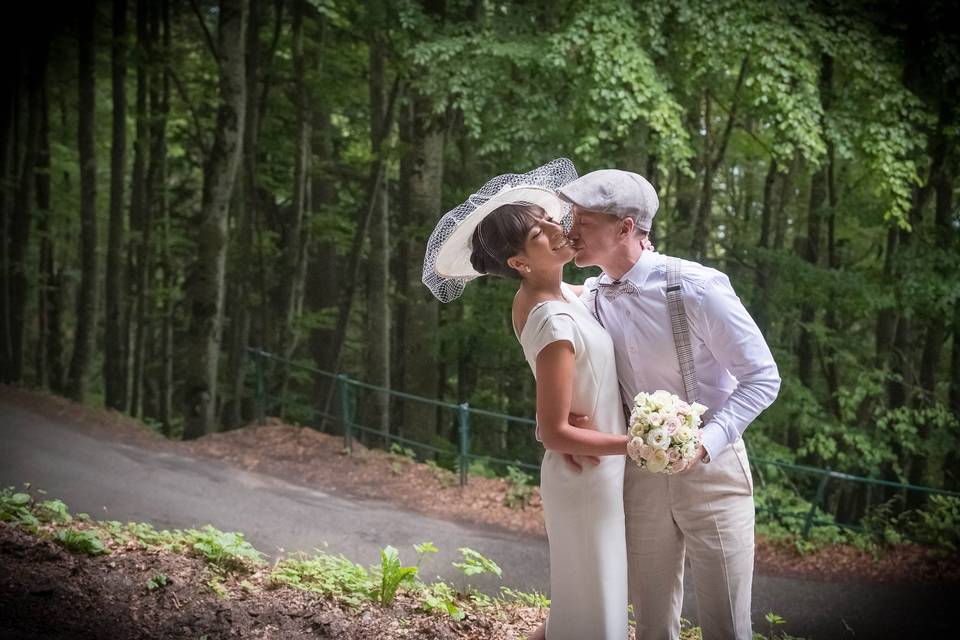 Baiser volé dans la forêt
