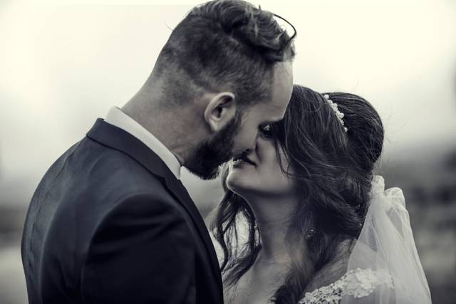 Embrassez la mariée
