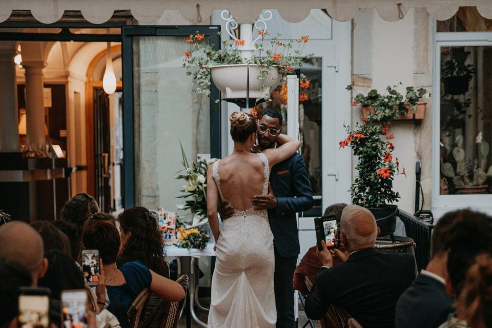 Line and Lens - Wedding