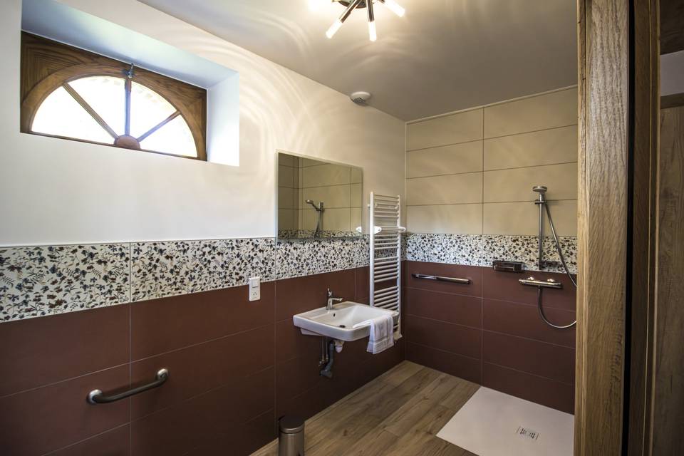 Sdb PRM Gîte La Chasserie