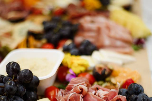 Detail Grazing table