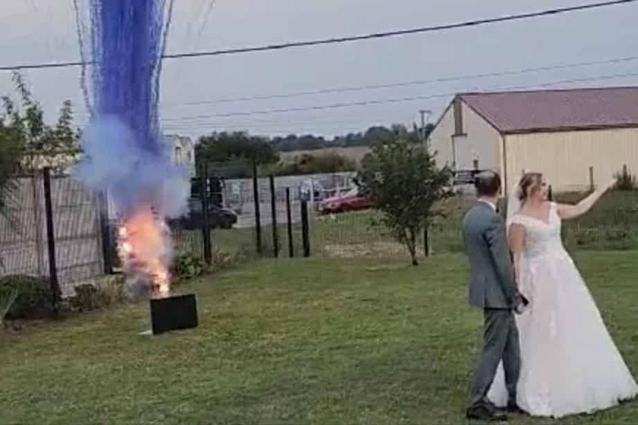 Feu de jour, annonce sexe bébé