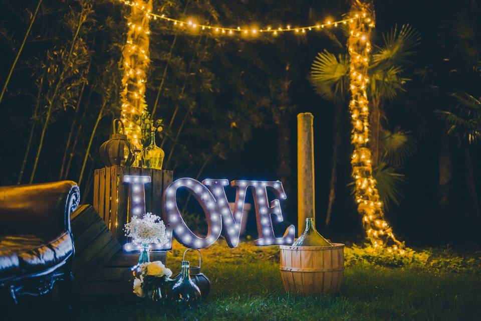 Photo de couple dans le parc