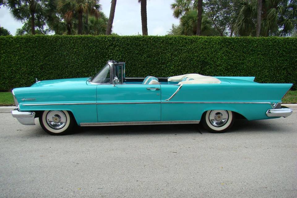 Oldsmobile 1953