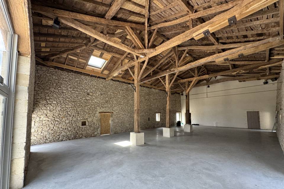 Salle de 210m