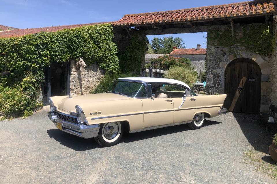 Oldsmobile 1953