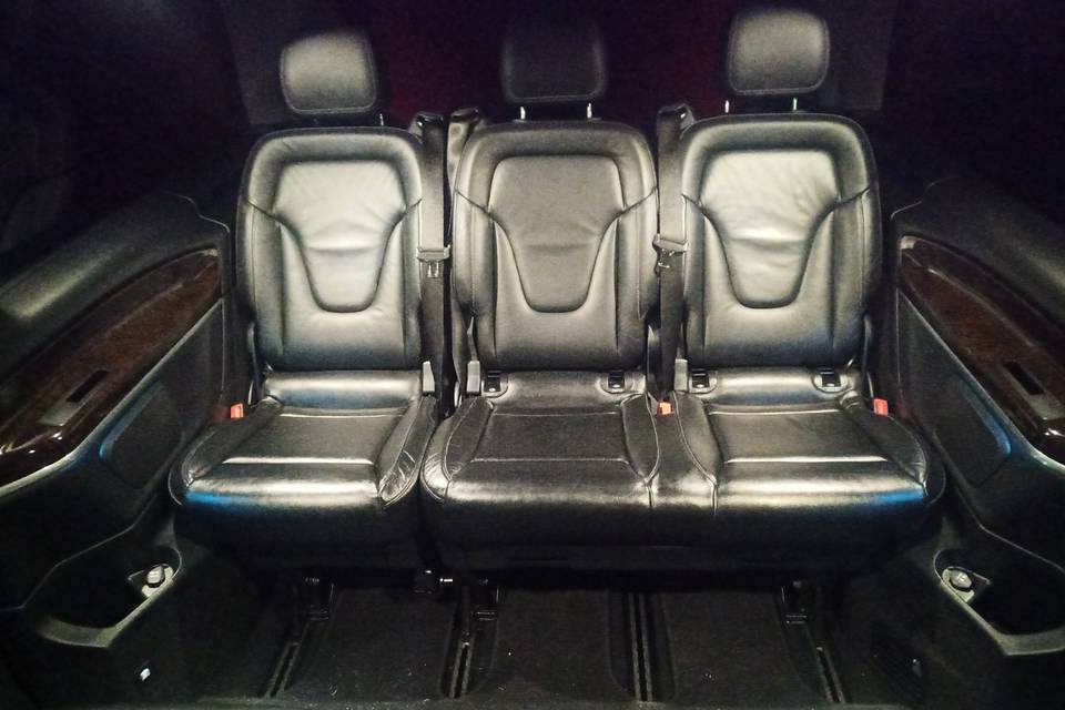 Van  vip 7 places