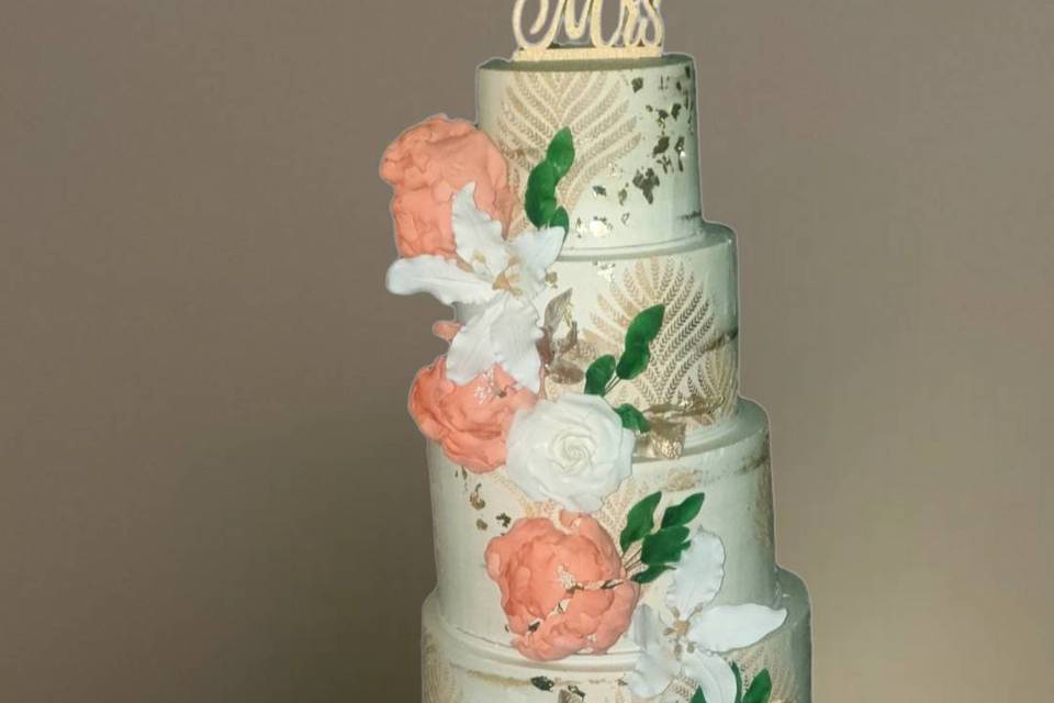 Wedding cake nude