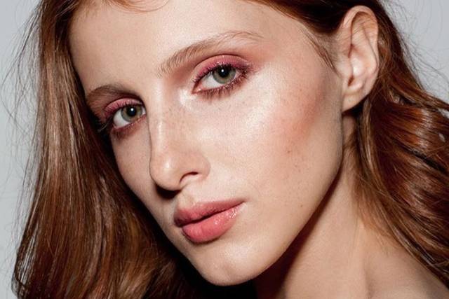 Maquillage sophistiqué