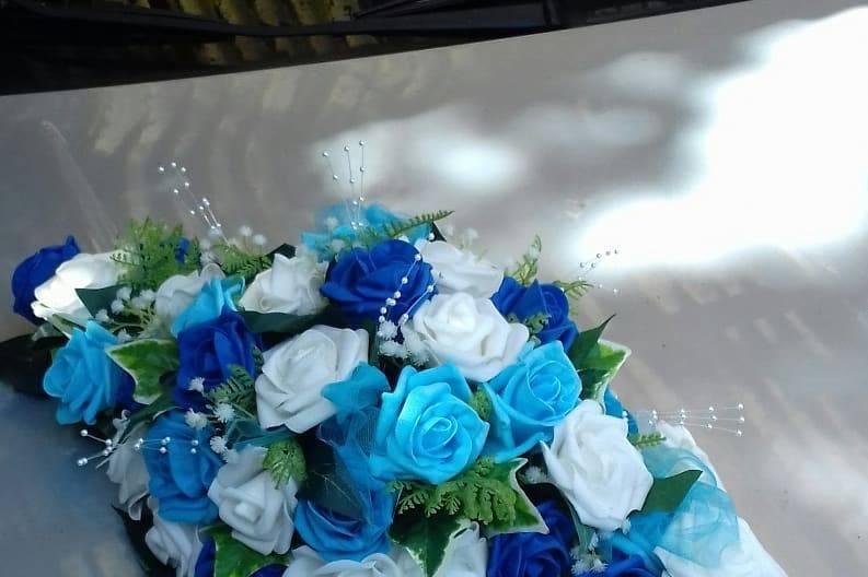 Composition fleur mariage bleu