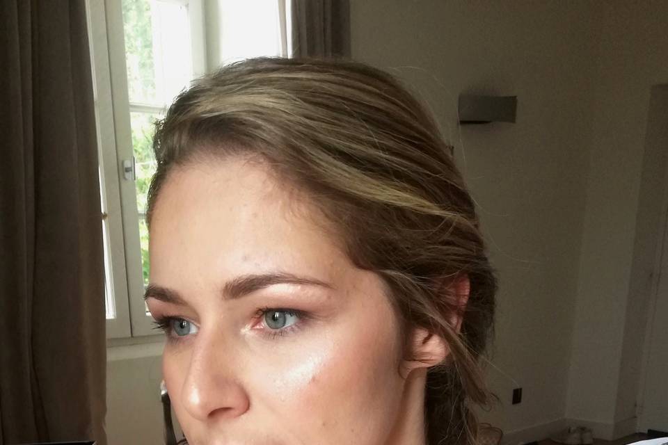 Maquillage nude et lumineux