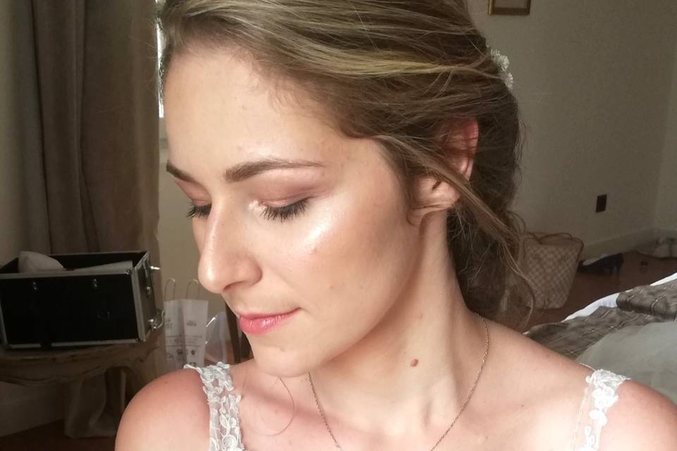 Maquillage nude et lumineux