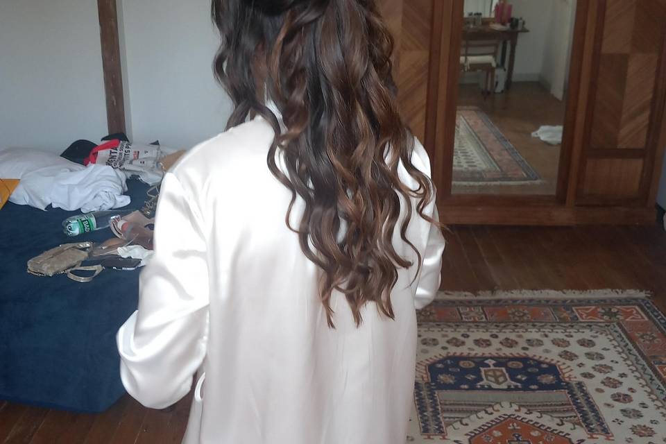 Demi attache mariée