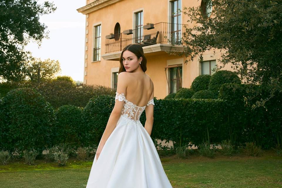 Robe de mariée fluide satin