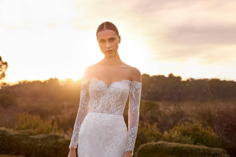 Robe dentelle fourreau