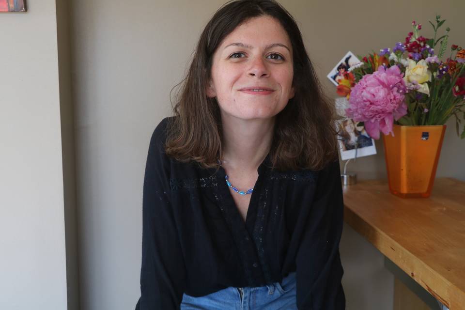 Julie, la fleuriste