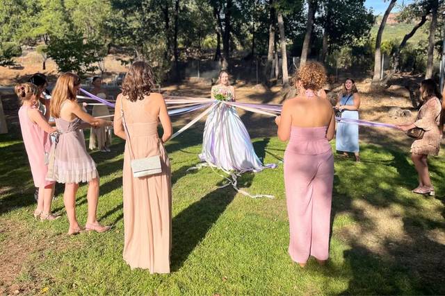 Lancer de bouquet ruban