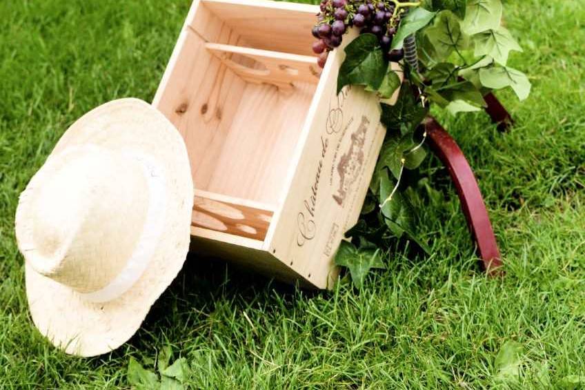 Bouteille, caisse à vin ..