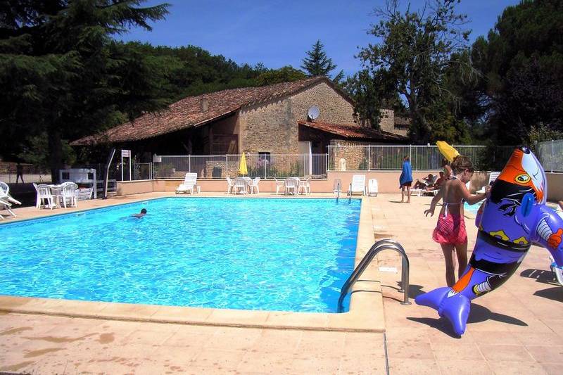 Domaine de Gavaudun - Piscine