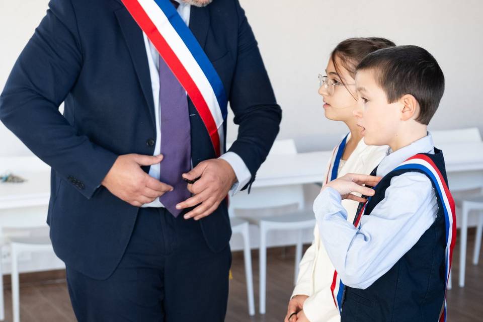 Mr le maire