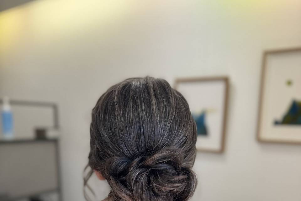Chignon bas flou