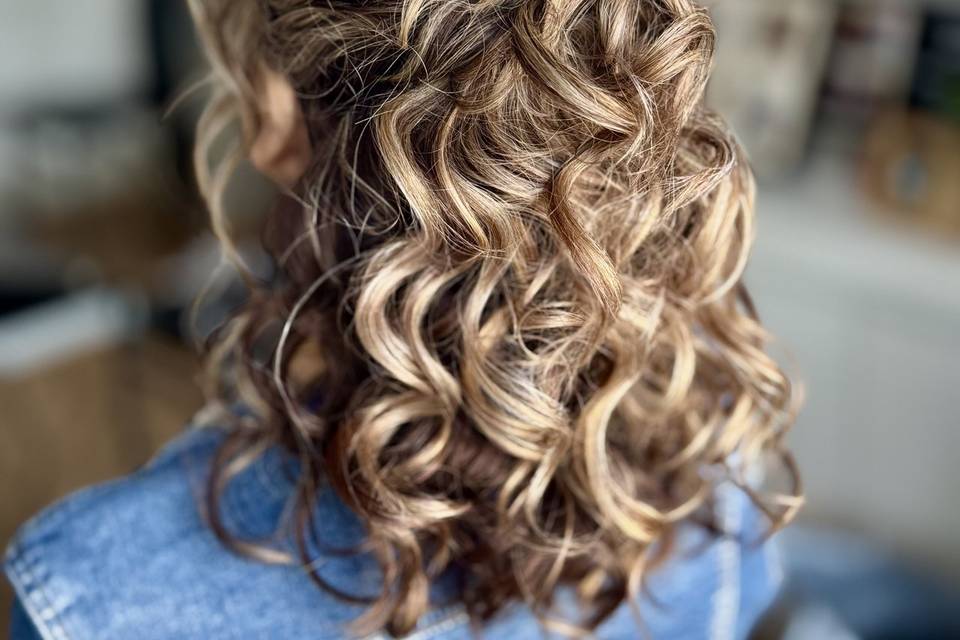 Curly style