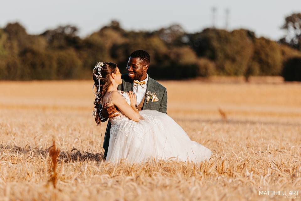 Shooting couple