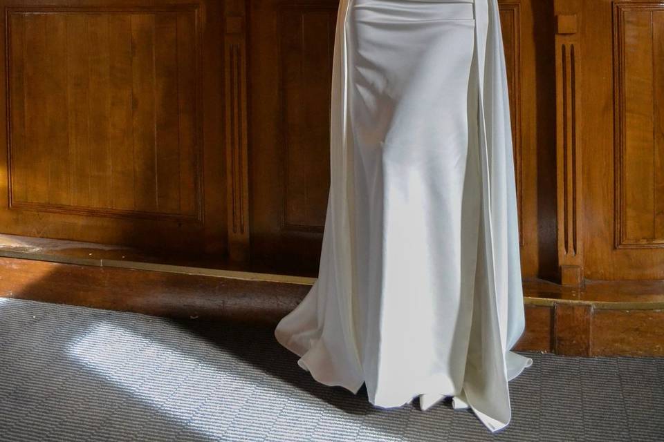Robe bustier en satin de soie