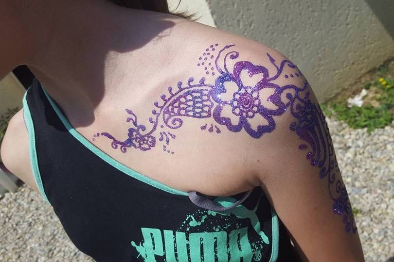 Henna Lahnina - Tatouages au henné